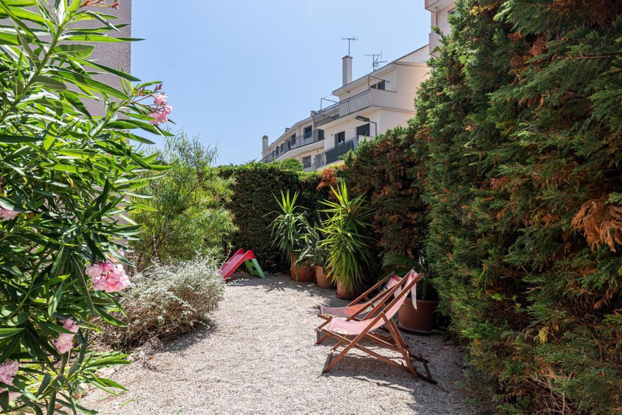 Appartement Familial Avec Jardin Ensoleille Dans La Cite Des Potiers فالوريس المظهر الخارجي الصورة
